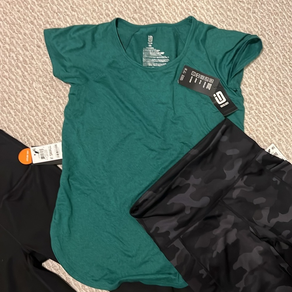 Ideology extra small workout bundle NWT - image 2